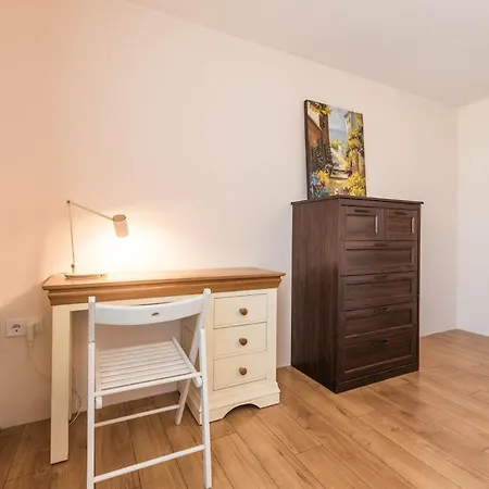 Apartment Belcanto 2 Bedroom Near The Opera House *