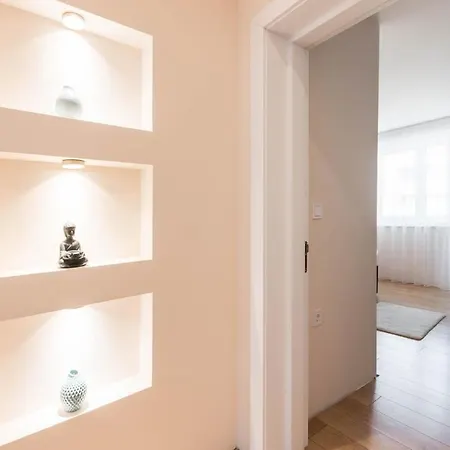Apartment Belcanto 2 Bedroom Near The Opera House *