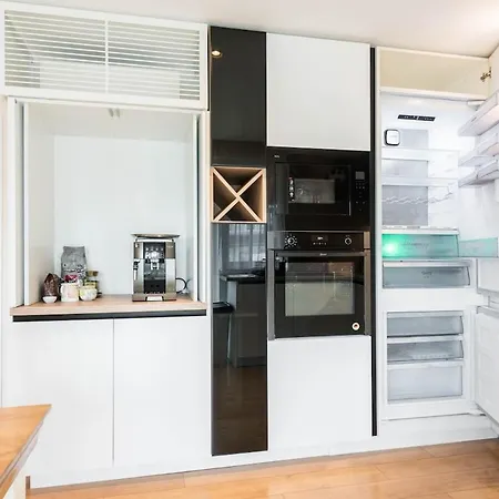 Belcanto 2 Bedroom Near The Opera House Varna